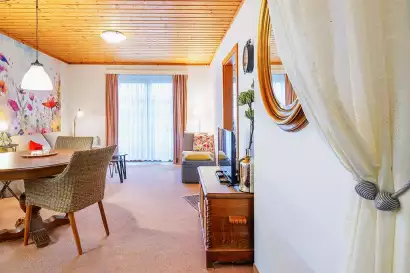 03_haus_elisabeth_appartement_b_wohnzimmer