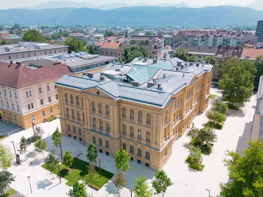 Kärntenmuseum von oben